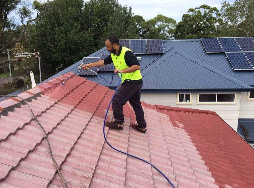 roof painter in Melbourne