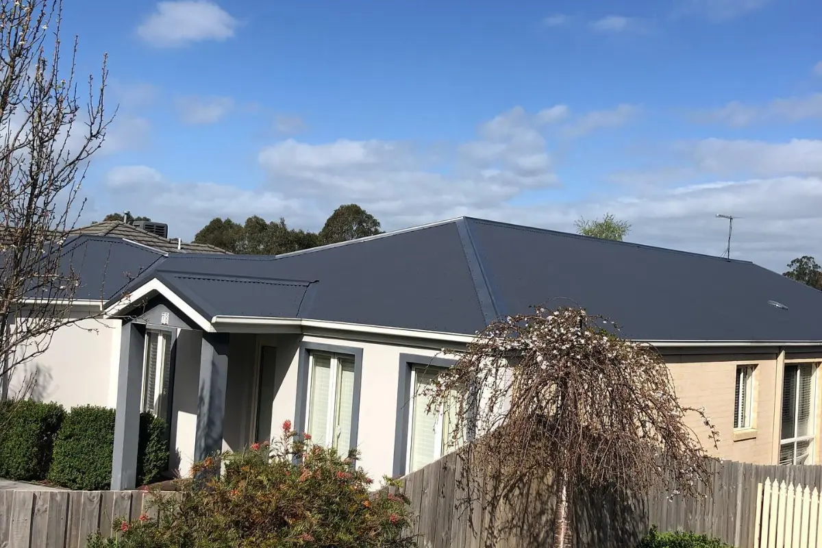 Why Are People Painting Their Roof Blue in Melbourne?
